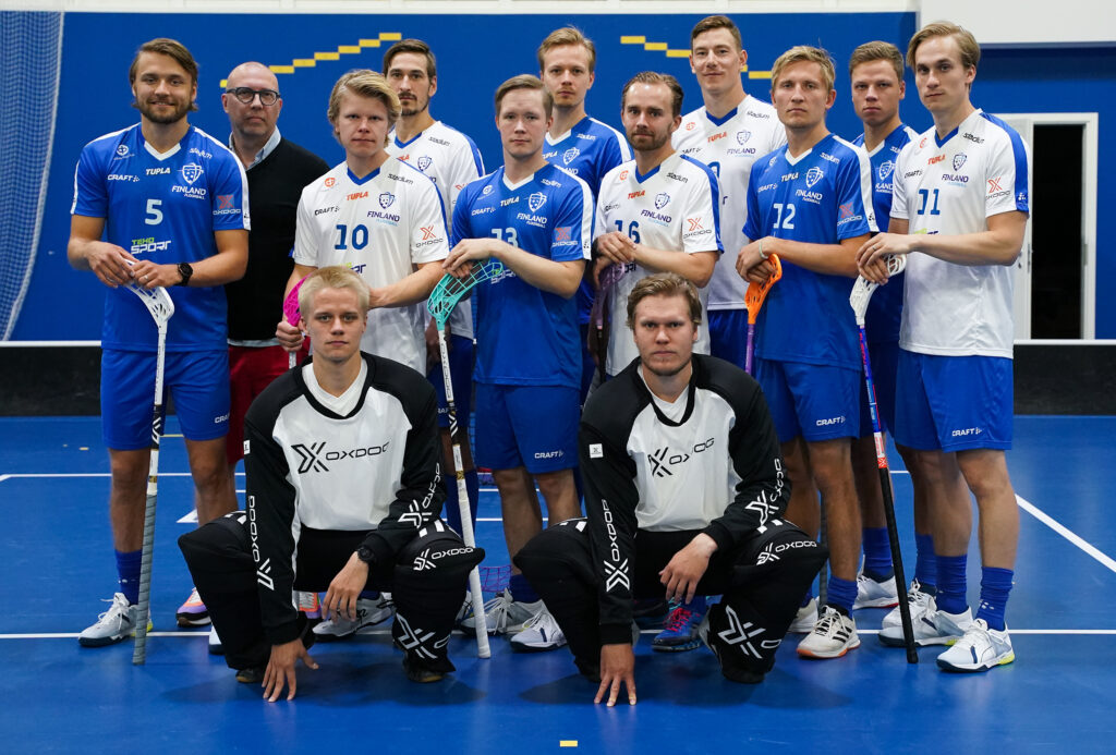 Oxdog and the Finnish Floorball Association sign a long agreement | Carlson  Invest